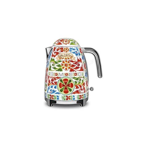 Bouilloire Smeg KLF03DGEU Dolce & Gabbana.